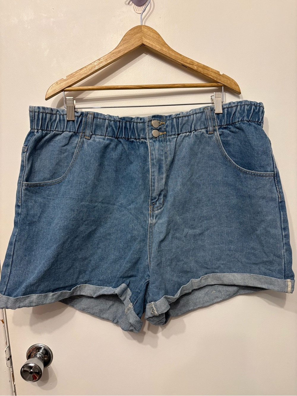 SHEIN Paper bag shorts